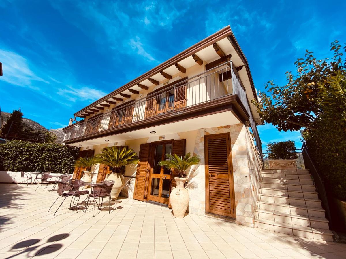Divina Costiera Villa Аджерола Екстериор снимка